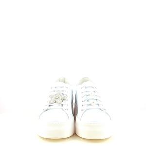 NERO GIARDINI E615311D<br>CUIR LISSE BLANC LACET