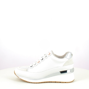 MAMZELLE VROUM<br>CUIR LISSE BLANC LACET