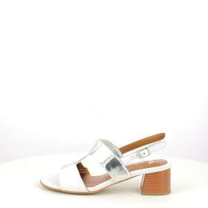 ARA 1227604.04<br>CUIR LISSE BLANC BOUCLE